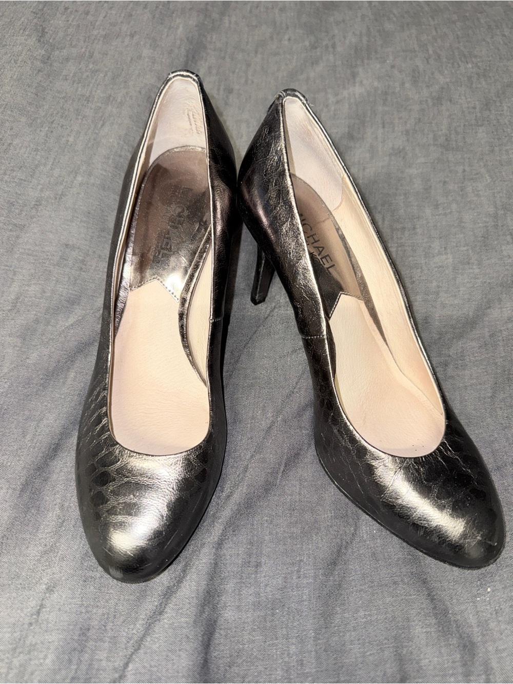 Michael Kors Black Textured Leather Pointed Pumps